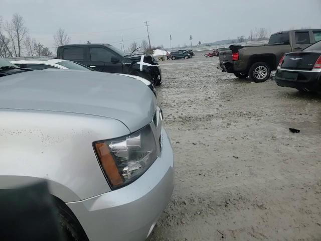 Chevrolet Tahoe 2013