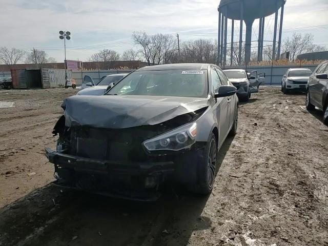 Kia Cadenza 2015