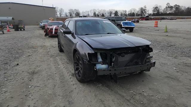 Chrysler 300 2019
