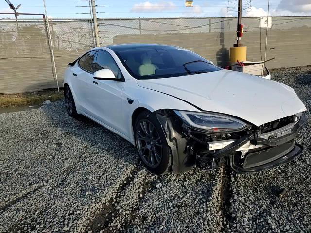 Tesla Model S 2021
