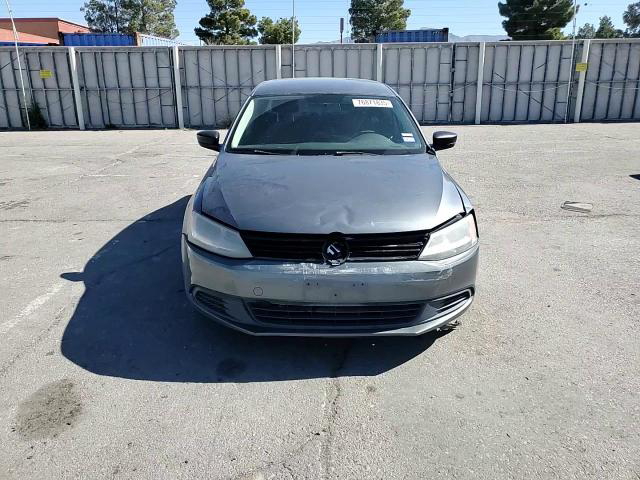 Volkswagen Jetta 2012