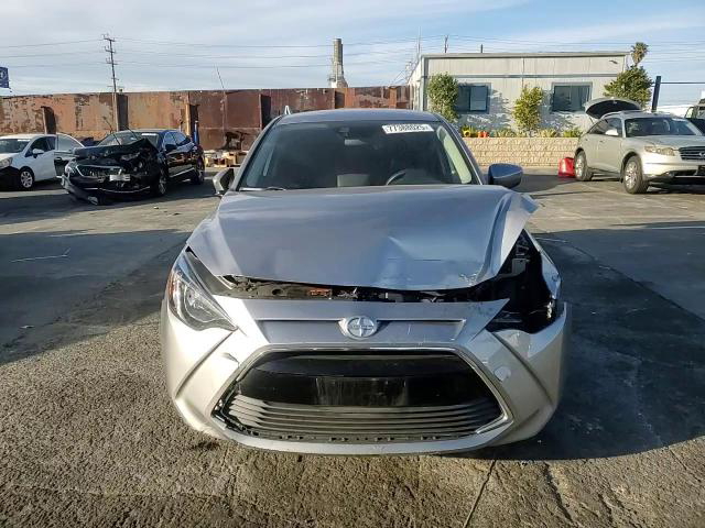 Toyota  2016