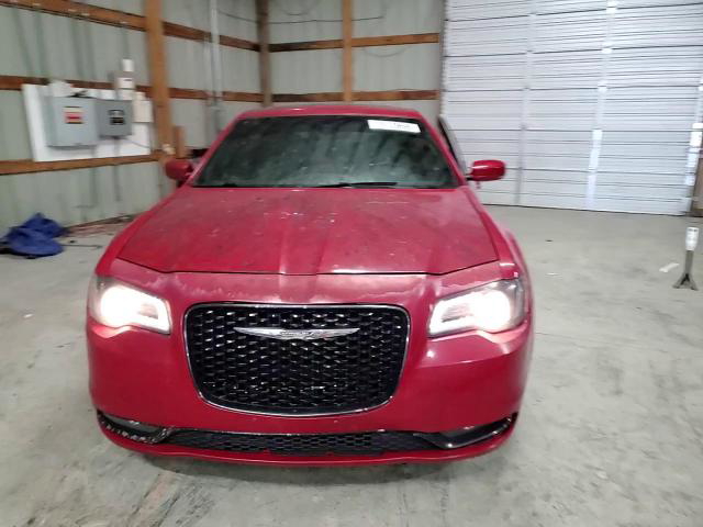 Chrysler 300 2015