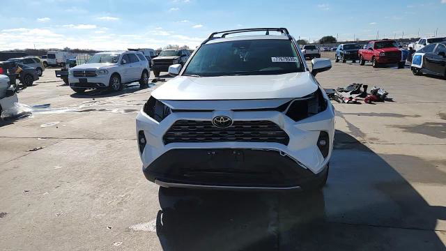 Toyota RAV 4 2023