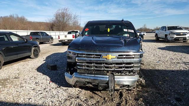 Chevrolet Silverado 2023