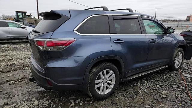 Toyota Highlander 2015
