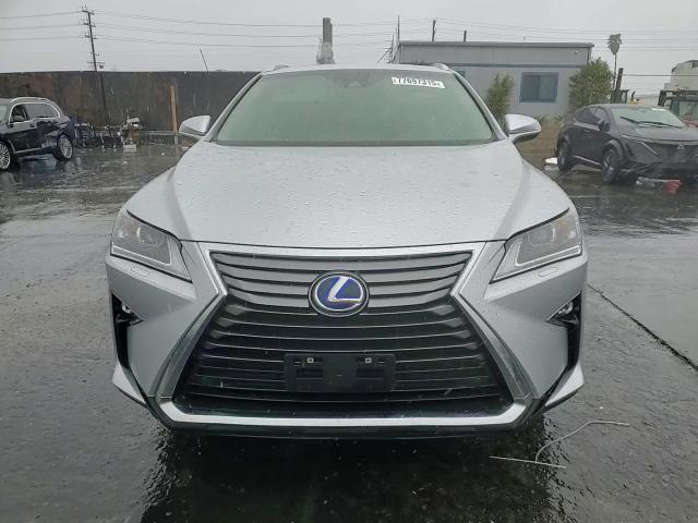 Lexus RX 2019