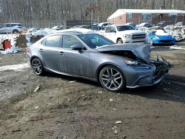 Lexus IS 2016