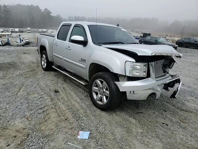 GMC Sierra 2013