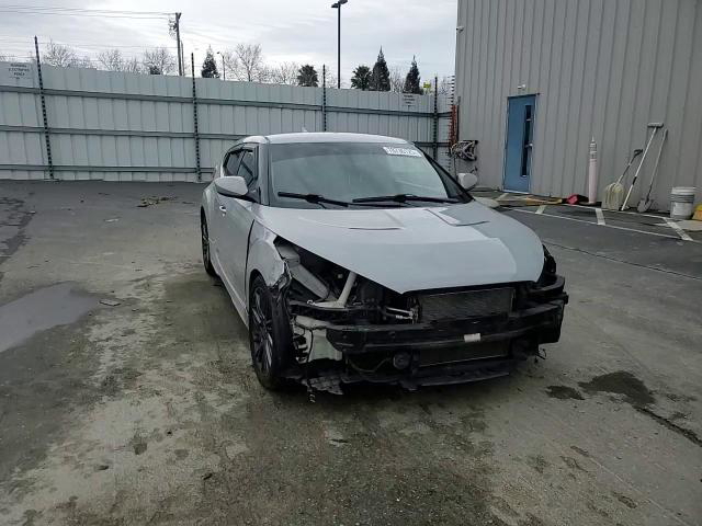 Hyundai Veloster 2013