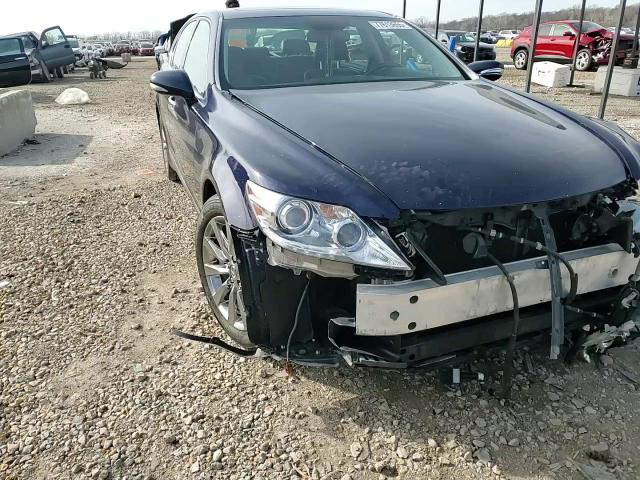 Lexus LS 2011