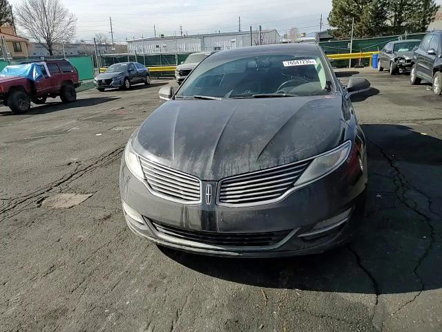 Lincoln MKZ 2013
