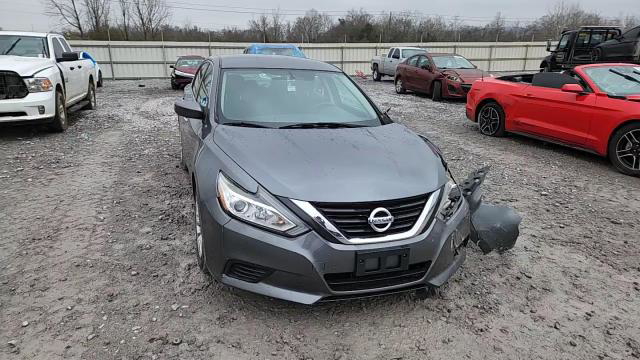 Nissan Altima 2018
