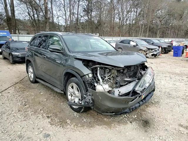 Toyota Highlander 2015