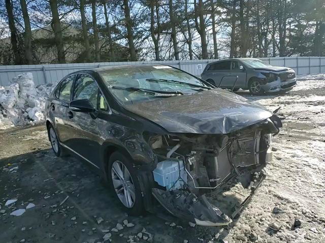 Lexus HS 2011