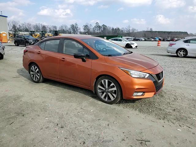 Nissan Versa 2021