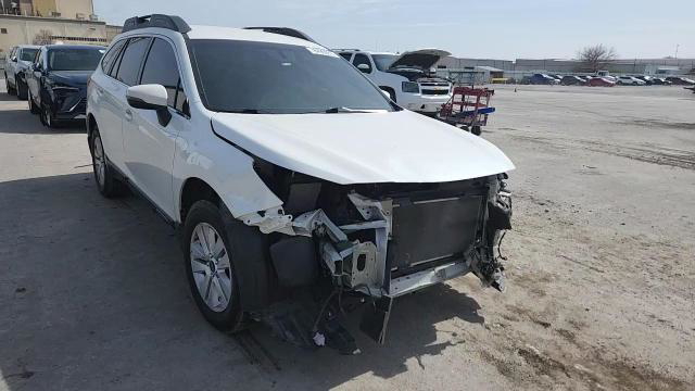 Subaru Outback 2018
