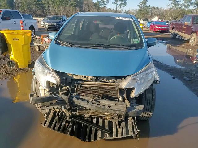 Nissan Versa 2015