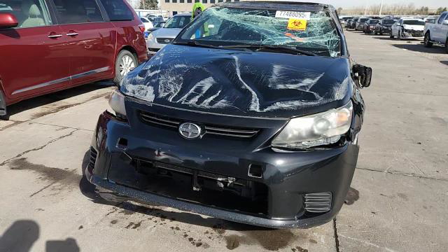 Scion tC 2013