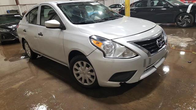 Nissan Versa 2017