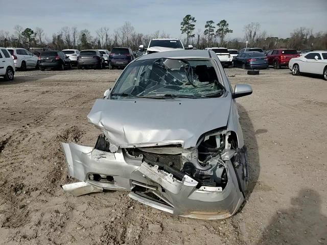 Aveo 2008