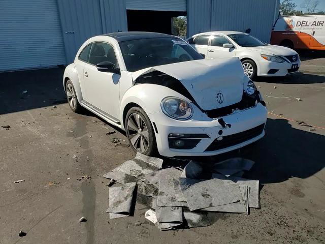 Volkswagen Beetle 2013