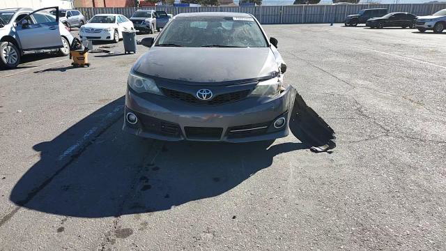 Toyota Camry 2012