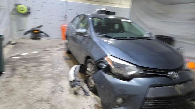 Toyota Corolla 2015