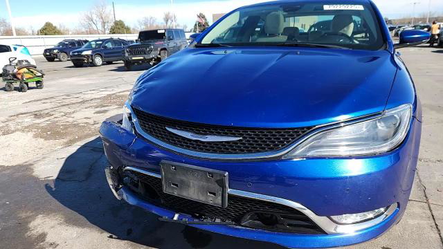 Chrysler 200 2015
