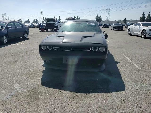 Dodge Challenger 2015