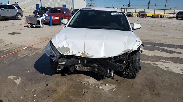 Hyundai Elantra 2019