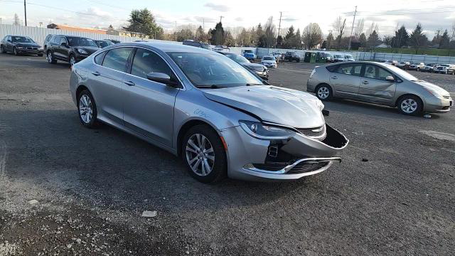 Chrysler 200 2015