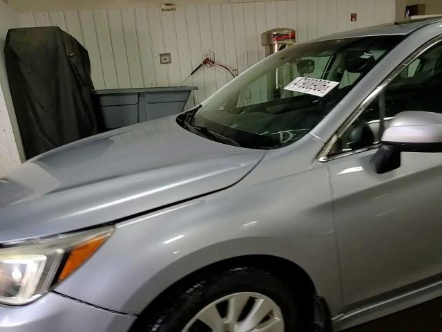 Subaru Legacy 2016