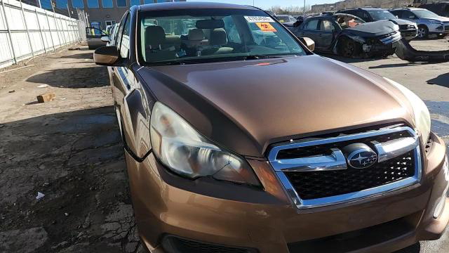 Subaru Legacy 2013