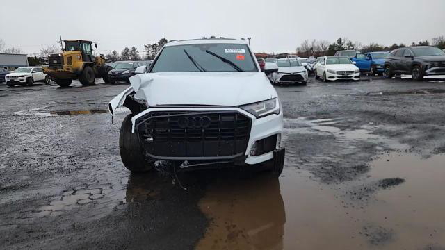 Audi Q7 2023