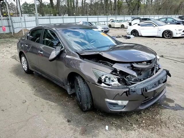 Nissan Altima 2015