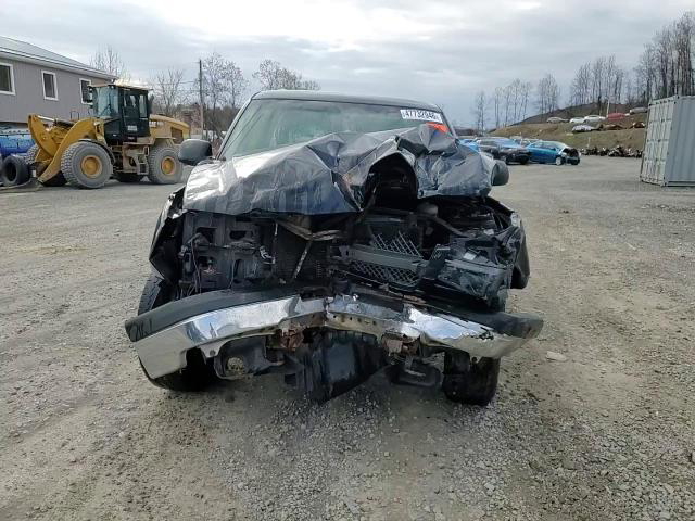 Chevrolet Silverado 2004