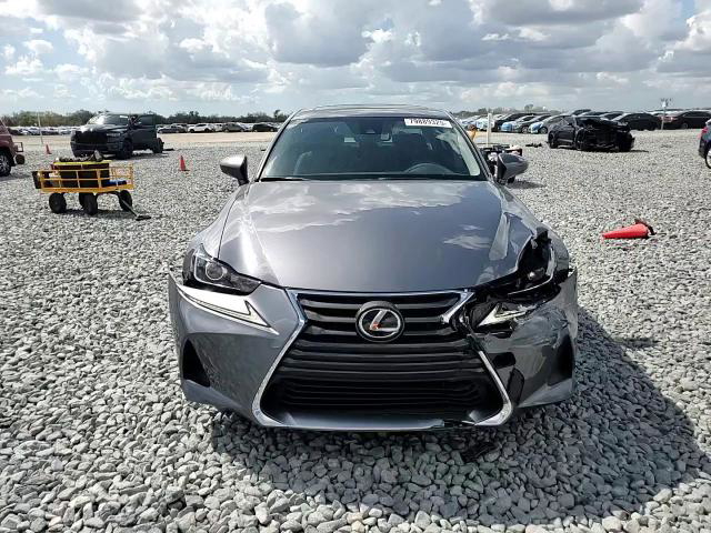 Lexus IS 2017