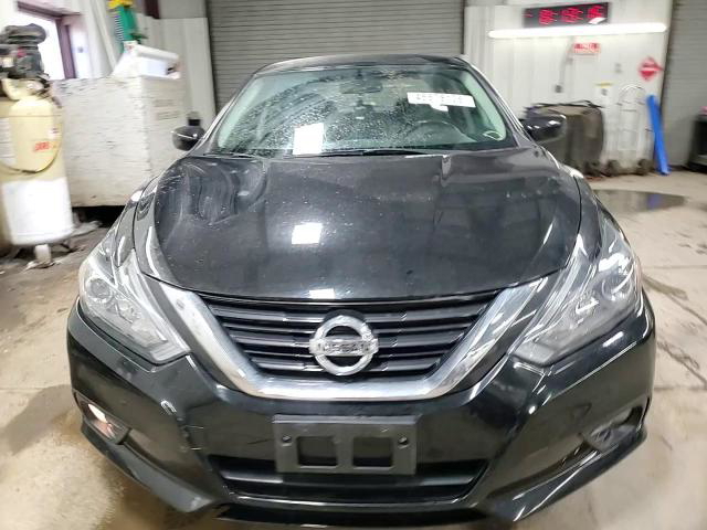 Nissan Altima 2017