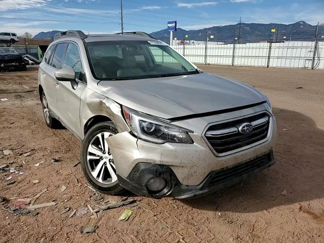 Subaru Outback 2018