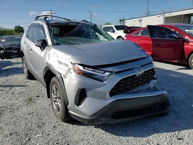 Toyota RAV 4 2024