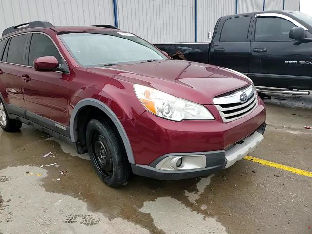 Subaru Outback 2012