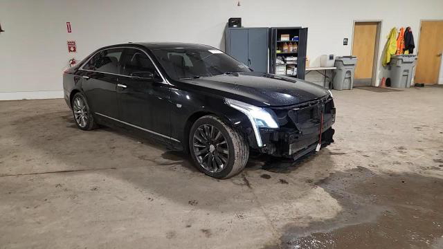 Cadillac CT6 2017