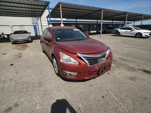 Nissan Altima 2014