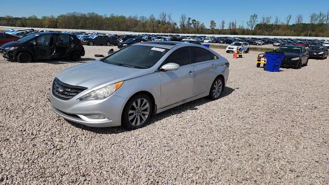 Hyundai Sonata 2011