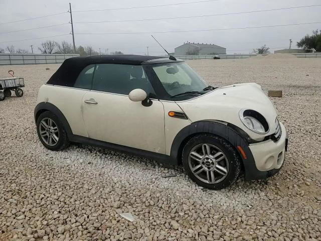MINI Cooper 2012