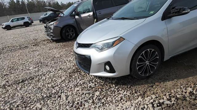 Toyota Corolla 2015