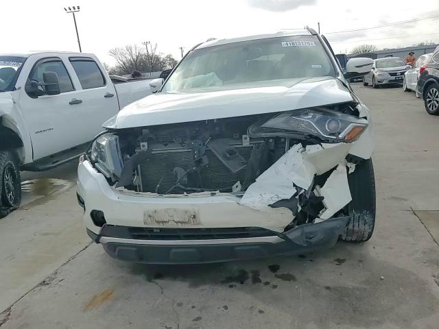 Nissan Pathfinder 2017