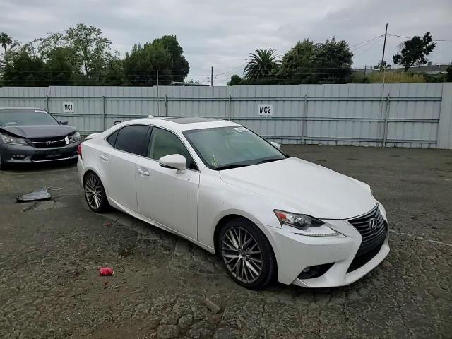 Lexus IS 2016