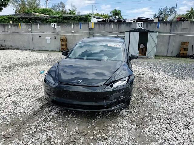 Tesla Model 3 2025